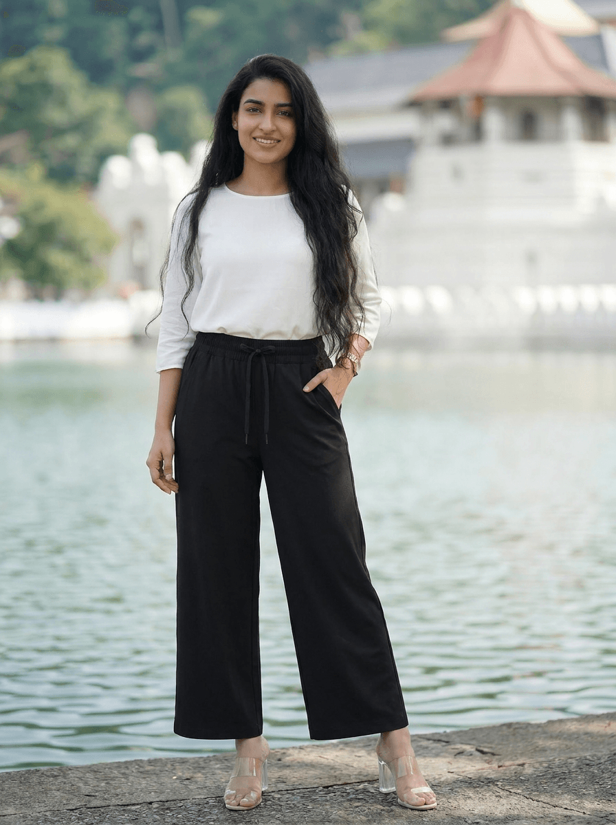 Women's Wide-Leg Crop Athleisure Pants with Zipper Pockets