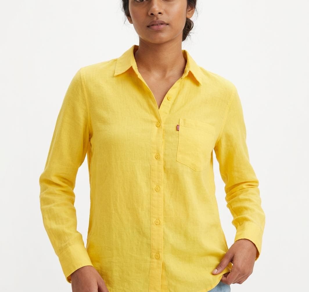 Levi's Women's Classic Long Sleeve Button-Down Shirt — image 2