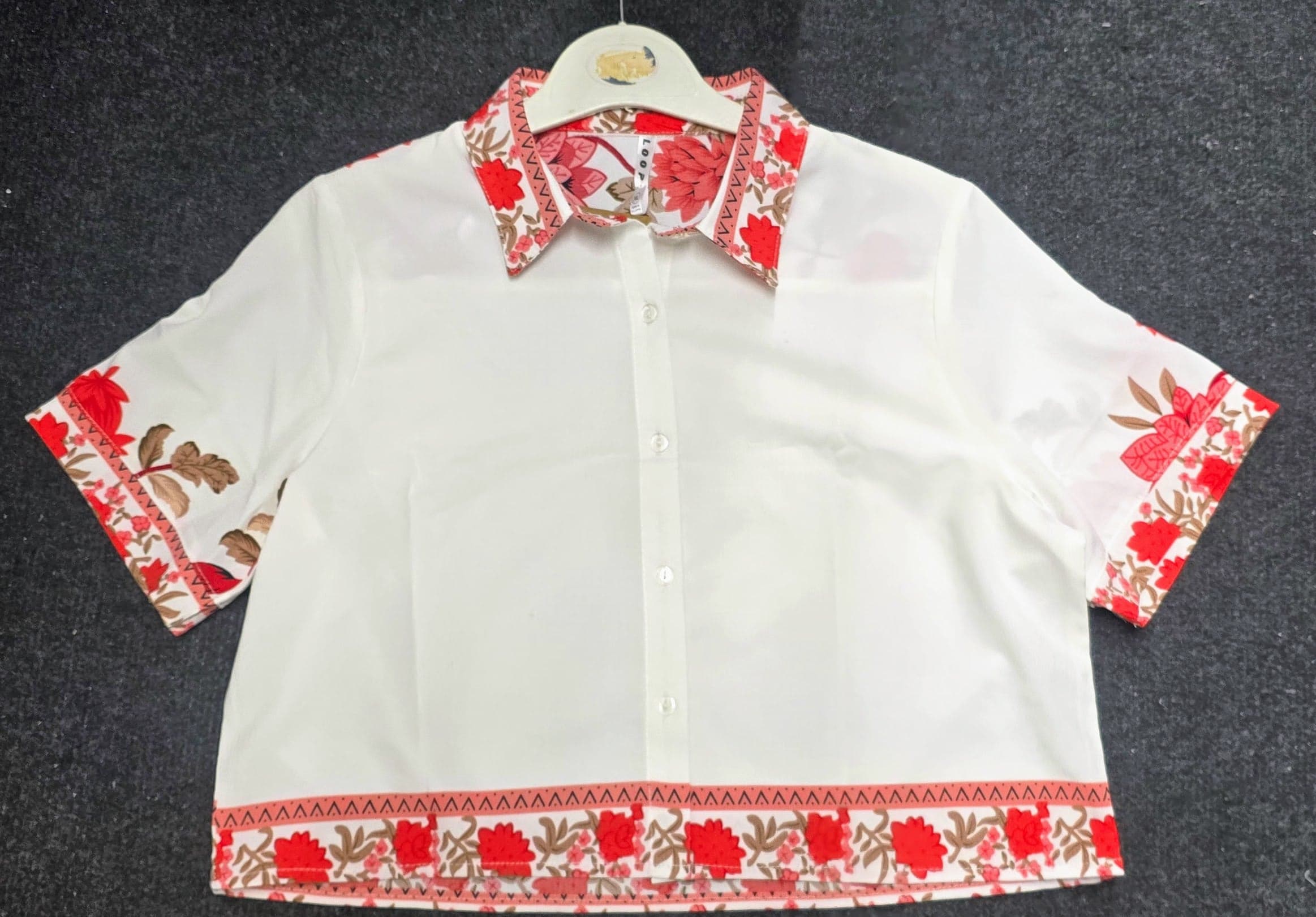 Women's White Floral Border Print Short Sleeve Blouse — image 2