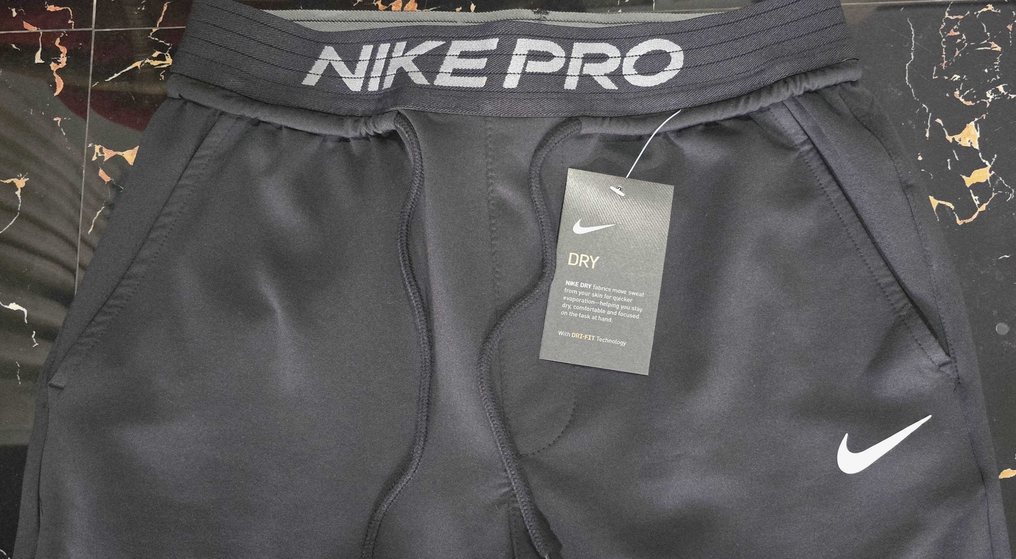 Men's Nike Pro-Active Pintuck Track Pants with Branded Waistband — image 3
